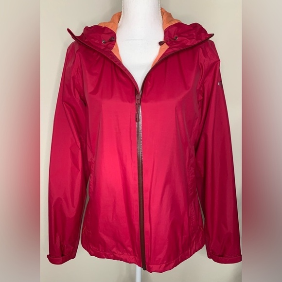 Mountain Hardwear Jackets & Blazers - Mountain Hardwear Hooded Rain Coat Women Size Medium